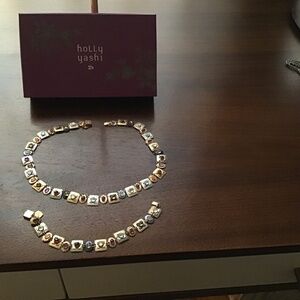 Holly Yashi necklace and matching bracelet
